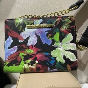 Steve Madden Gold Crossbody Bag